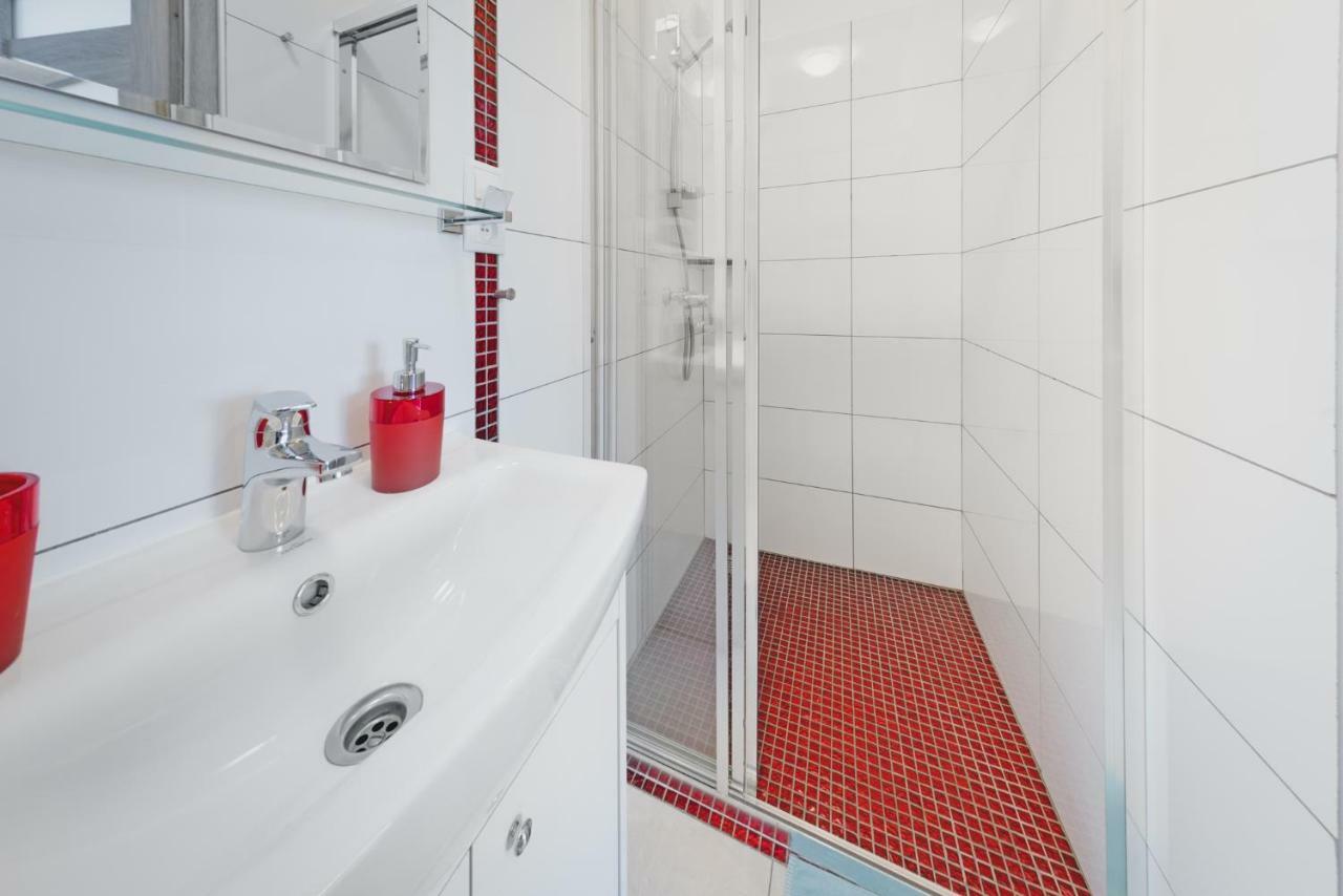 Apartment Franka Освенцім Екстер'єр фото